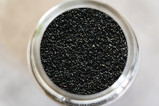 Kalonji seeds in a jar - prestige provisions